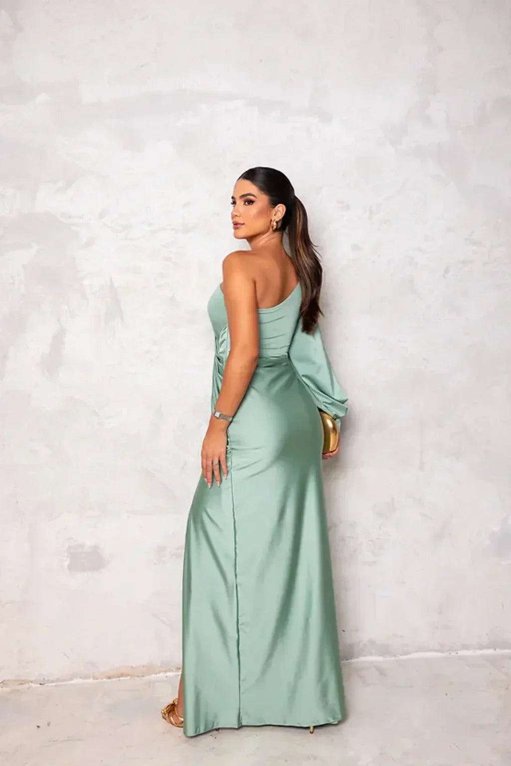 Lillie - Elegant Slit Maxi Dress